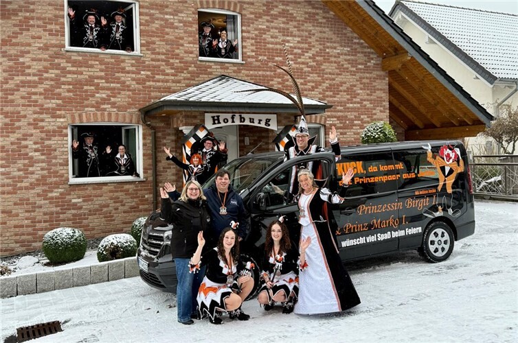 Ein komfortabler Minibus steht dem Prinzenpaar nun zur Verfügung.Foto: privat