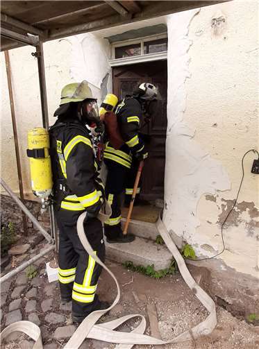 Ein leerstehendes Haus diente als erstes Übungsobjekt nach der Corona-Pause. Foto: Feuerwehr Kirchspiel Anhausen