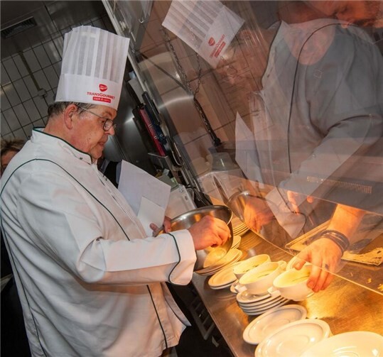 Ein letztes Mal verwöhnte Spitzenkoch Jean-Luc Mundel seine Gäste mit kulinarischen Genüssen.