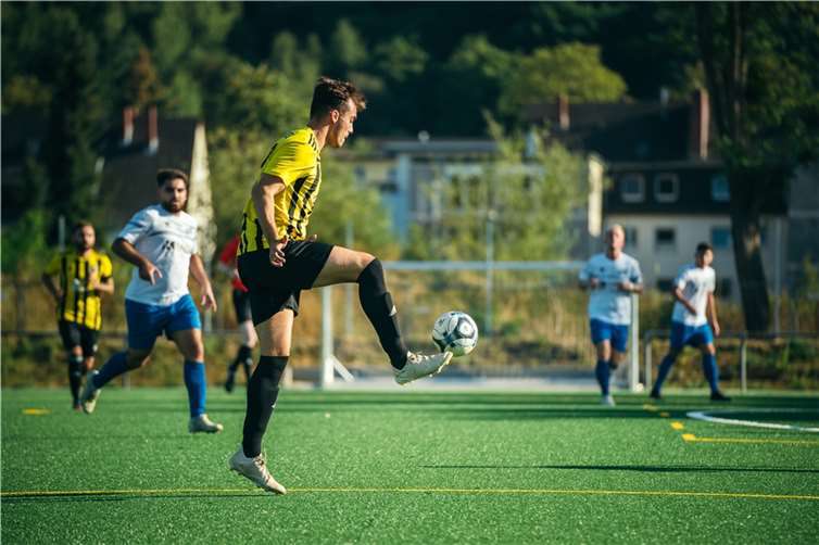 Ein spannendes Spiel mit erfolgreichem Ende erwartete den SC Sinzig in Niederlützingen. Foto: privat