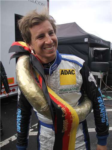 Ein strahlender Moritz Kranz nach dem Rennen.