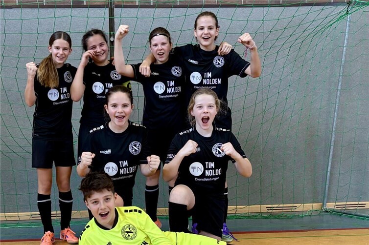 Ein toller Erfolg für den Kreisstadtclub, der in der Vorrunde vor allem durch seinen Kampfgeist punktete und in der KO-Phase nun auch seine spielerische Klasse zeigte. Foto: Andreas Ludes