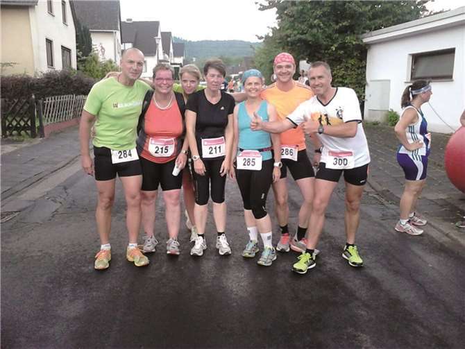 Ein tolles Team: Pit, Yvonne, Cordula, Edith, Anja, Rainer und Konni in Heimbach.Pit Stubbe