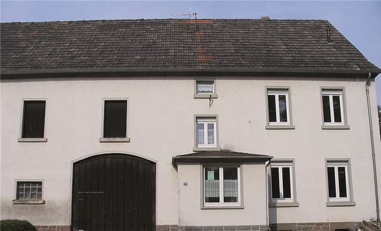Ein unsanierter Bauernhof.VZ RLP/ Bernhard Andre