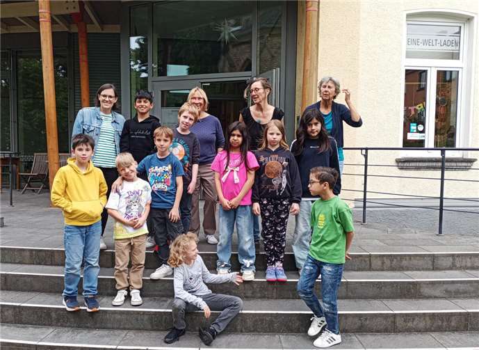 „Faire Schokolade schmeckt lecker!“ Ein weiterer Workshop im neuen Schuljahr wurde bereits angedacht.  Foto:Walburga Greiner