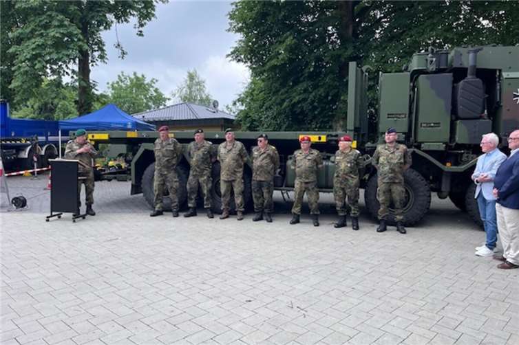 Ein wichtiger Punkt der Veranstaltung war die Ehrung langjähriger Mitglieder im Verband der Reservisten der Deutschen Bundeswehr e.V.Fotos: Streibel-Niebergall-Rabsch