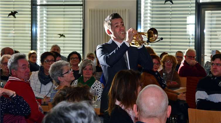 Ein wunderbares Gemeinschaftsgefühl erfasste nicht nur 150 Gäste, sondern auch Bruce Kapusta selbst.Fotos: US