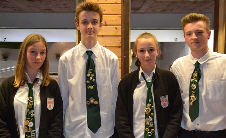 Ein zähes Ringen um den Jugendprinzen lieferten sich Virginia Wolf, Niclas Lott, Vivian Wolf und Laurin Kiener.Weigert