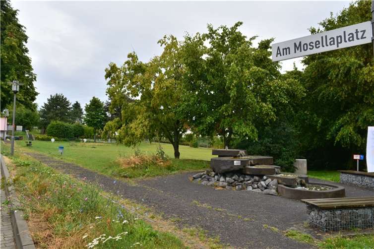 Eine Bürgerinitiative möchte den „Mosellaplatz“ als innerörtliche Grünanlage für die Bürger in Hausen erhalten. Foto: CF