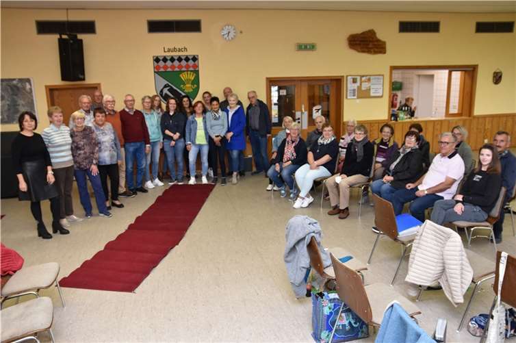 Eine Chorprobe der etwas anderen Art durften Zuhörer und der Gesangverein Frohsinn aus Laubach erleben.  Foto: privat