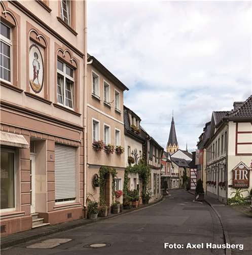 Eine Führung durch die Oberhutstraße in Ahrweiler findet statt. Axel Hausberg