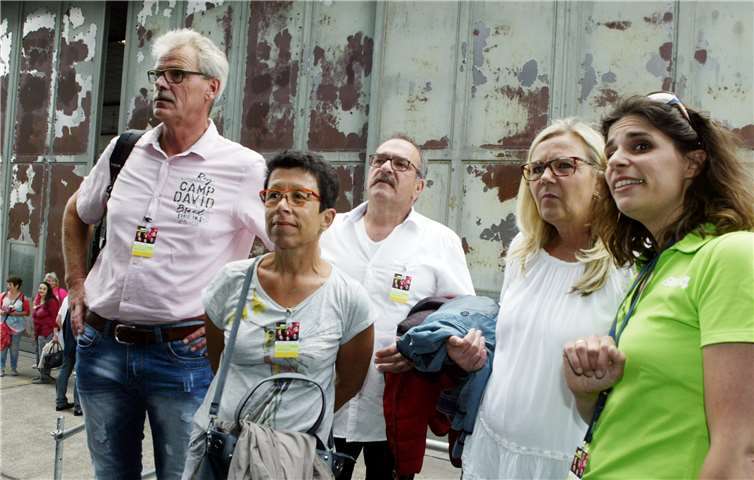 Eine Führung über das Gelände und hinter die Bühne durfte nicht fehlen.