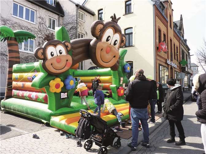 Eine Hüpfburg sorgte für Kurzweil bei den kleinen Besuchern.