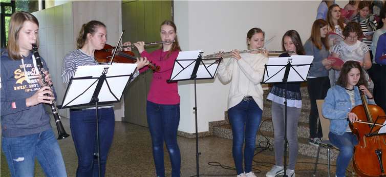 Eine Instrumentalgruppe begleitete den Gottesdienst.Privat