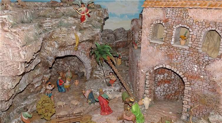 Eine Kastenkrippe aus Böhmen.