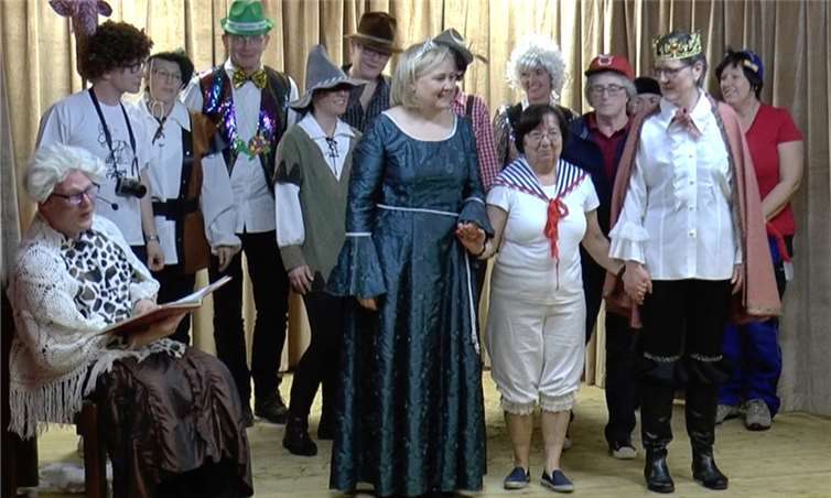 Eine Märchenaufführung gehört traditionell zum Programm des Cäcilia-Familienabends. In diesem Jahr stand „Rumpelstilzchen“ auf dem Programm. privat