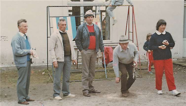 Eine Mannschaft beim ersten Turnier 1984.