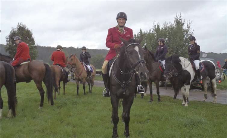 Eine Schleppjagd mit zahlreichen Gästen bedeutet vor allem einiges an Organisation.privat