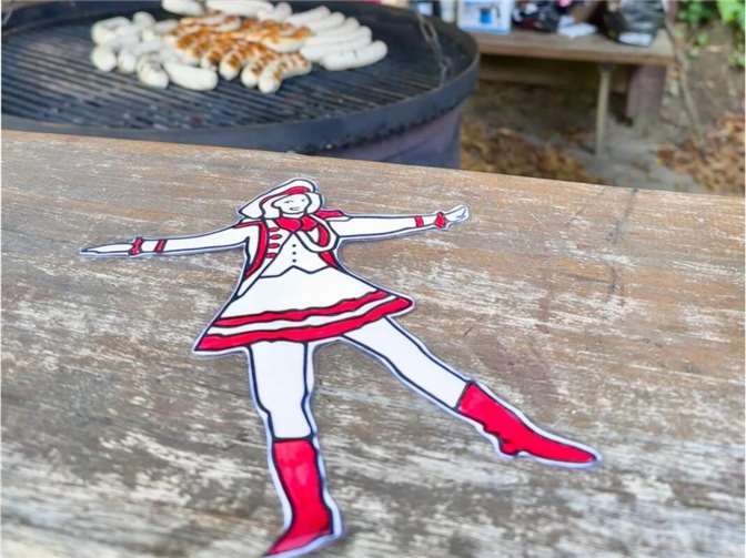 Schnitzeljagd unter dem Motto „Finde das Logo der Tanzgarde“ Eine Schnitzeljagd unter dem Motto „Finde das Logo der Tanzgarde“.
