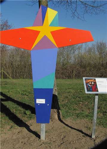 Eine Station des barrierefreien Kreuzwegs in Obermendig. Caritas Zentrum, Mendig