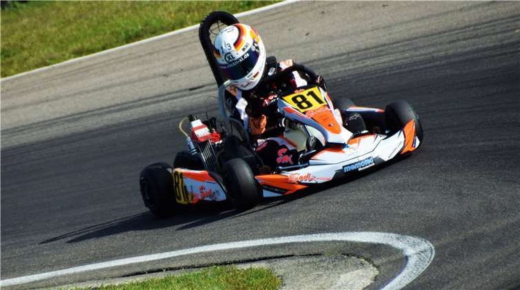 Eine Steilkurve mit großem Überhang und starker Steigung – wenn da die Motorleistung nicht stimmt, wird‘s schwierig.