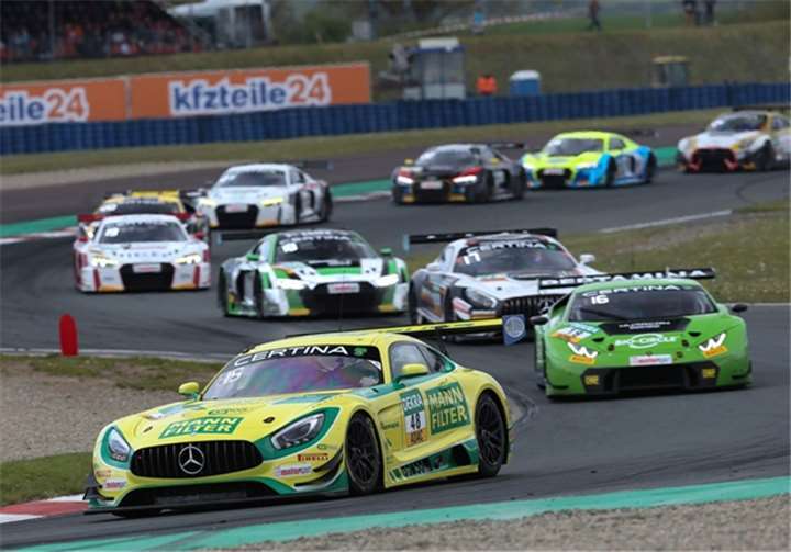 Eine Szene aus dem ADAC GT Masters-Rennen, 1. + 2. Lauf Oschersleben 2017. Gruppe C GmbH