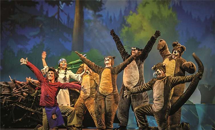 Eine Szene aus dem Familienmusical „Yakari“. Dietmar Schmitt