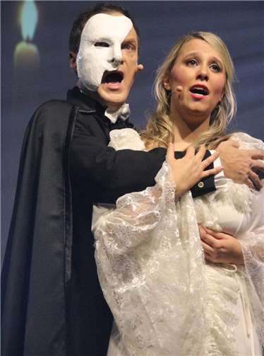 Eine Szene aus dem Musical „Das Phantom der Oper“. Foto: Why Not-Events und Kommunikation UG