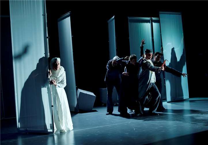 Eine Szene aus dem Schauspiel. Hermann Posch