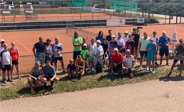 Eine Tolle Truppe - 16 Familien!