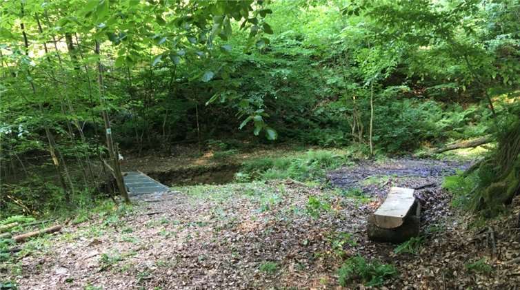 Eine „Überquerungshilfe“ in der Caaner Schweiz.