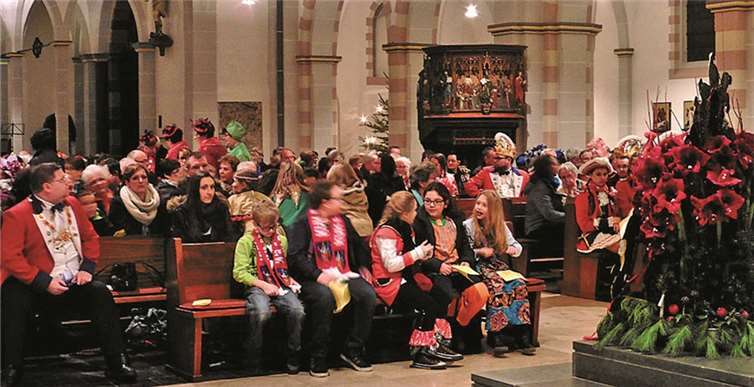 Eine Vielzahl von Karnevalisten war der Einladung in Kostümen gefolgt.GM