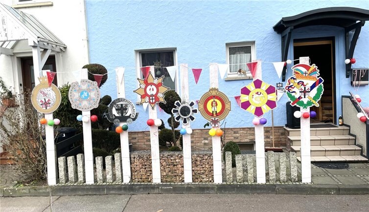 Eine Woche nach der Proklamation auf dem Andernacher Marktplatz ist das neue Andernacher Prinzenpaar am Sonntag, 18. Januar 2026, mit Gefolge zu Gast beim Bermuda-Empfang „Im Entenacker“. Foto: privat