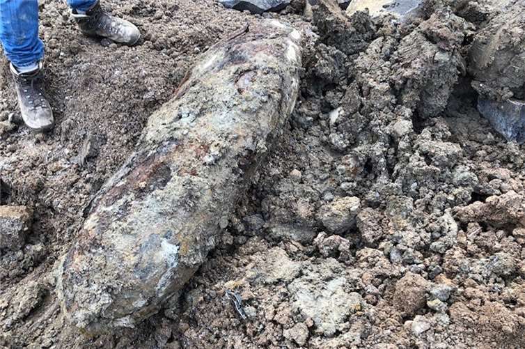 Eine amerikanische, 500 Pfund schwere Fliegerbombe wurde im Bereich des Mayener Grubenfeldes gefunden. Foto: Stadt Mayen