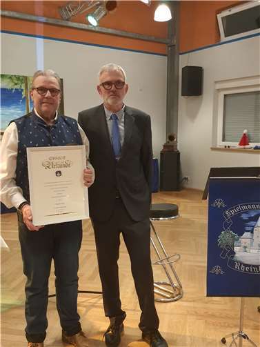 Eine besondere Ehrung wurde Rainer Nipp zuteil, der zum Ehrenmitglied des Spielmannszuges ernannt wurde.