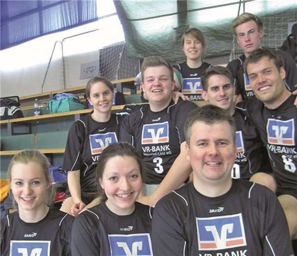 Eine der beiden erfolgreichen Mixed-Mannschaften des VfB beim Hobby-Turnier in Rheinbrohl. privat