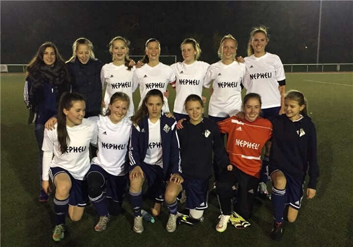 Eine erfolgreiche Woche mit jeder Menge Tore haben die B-Juniorinnen des 1. FC Rheinbach hinter sich. privat