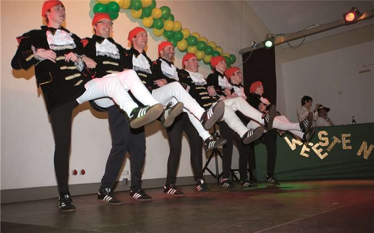 Eine etwas andere Karnevalssitzung, die Nostalgiesitzung des KC „Weeste Näh“. WT