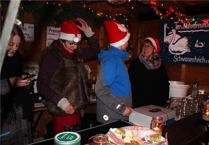 Eine frohe Stimmung herrschte bei den Schwanenteich-Freunden