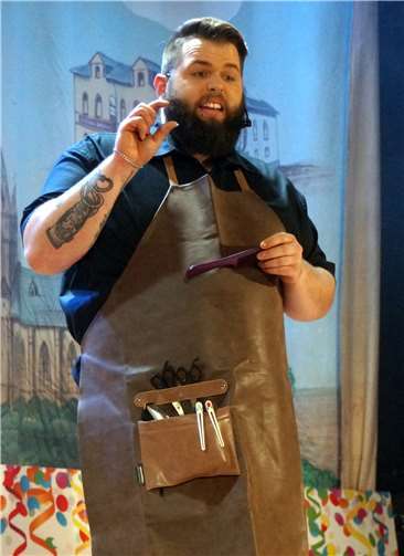 Eine gelungene Premiereals Redner feierte Sebastian Buch.