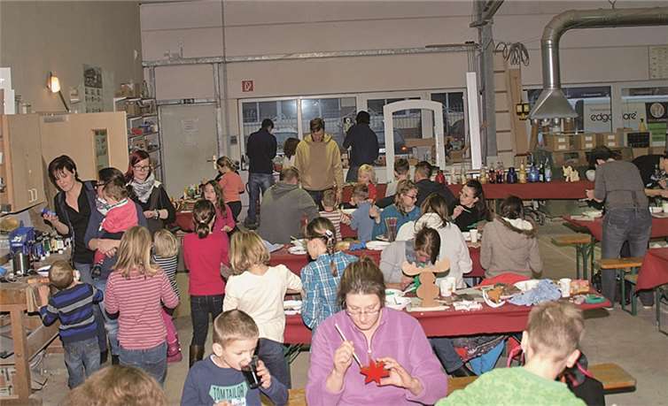 Weihnachtsbasteln in der Schreinerei 