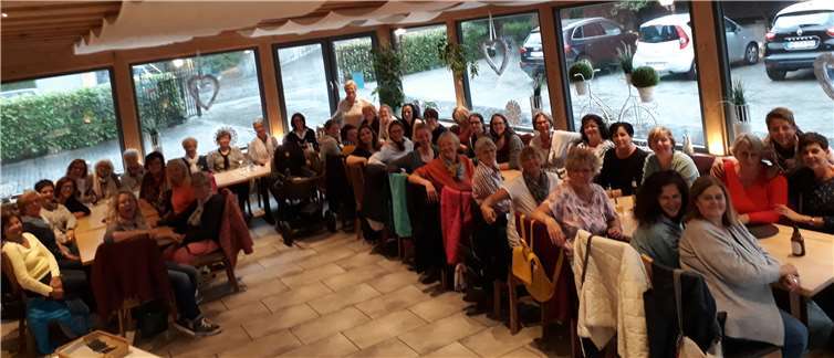 Eine große Gruppe des Möhneclubs machte die Gegend unsicher. Foto: privat