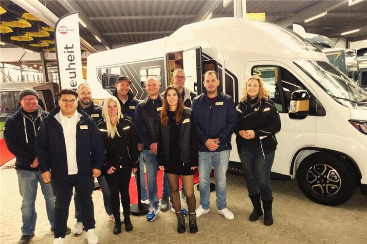 Eine gute Beratung durch versierte Fachkräfte genießt bei Niesmann Caravaning stets oberste Priorität. Fotos: TE