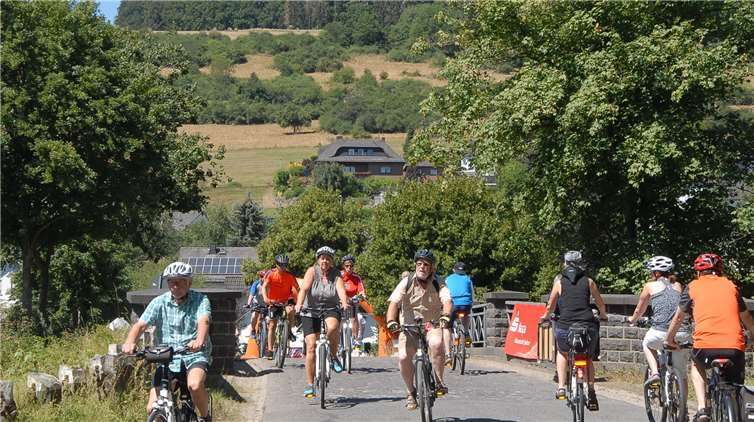 Eine idyllische Kulisse bietet das Gelbachtalden Teilnehmern des autofreien Sonntags.