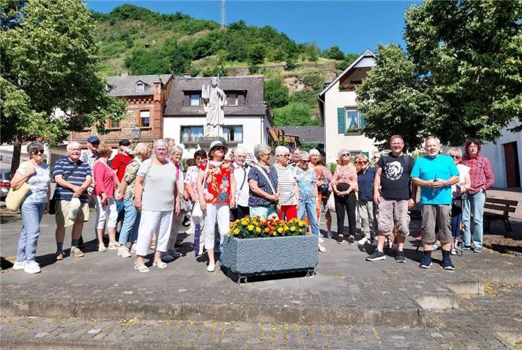 Eine informative Stadtführung und eine köstliche Verkostung machten die Tagesfahrt komplett. Foto: VG Weißenthurm / Andrée Garmjin