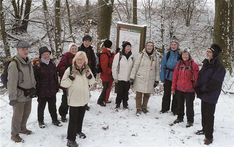 Eine schneebedeckte Winterlandschaft erschloss sich den Mitgliedern bei ihrer letzten Wanderung an der Lahn. privat