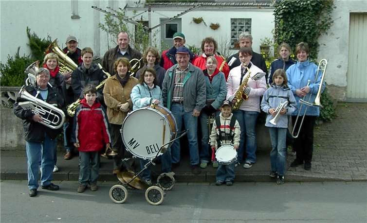 Eine schöne Tradition: Seit 31 Jahren begrüßen die MusikerInnen des Musikvereins Bell musikalisch an diversen Stellen den Frühling. Bernd Merkler