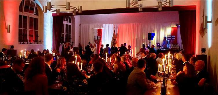 Eine stimmungsvolle Atmosphäre herrschte beim Königsball.KG