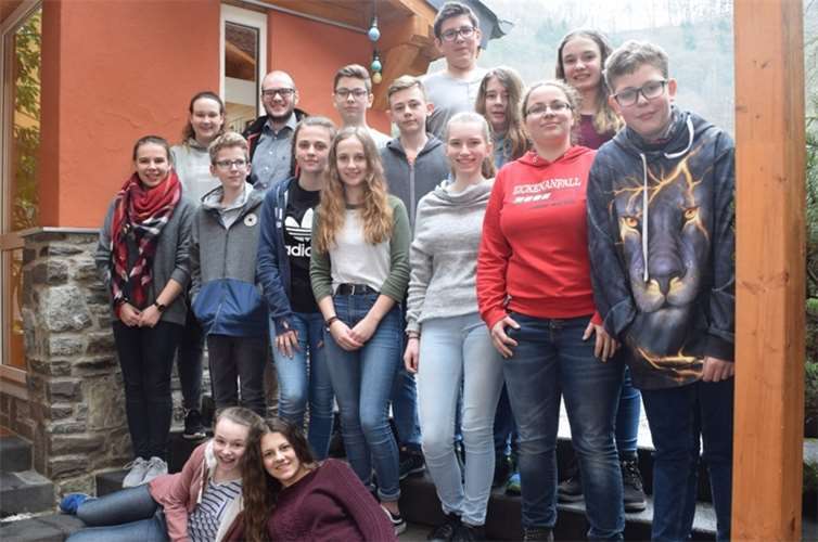 Eine tolle Freizeit genossen die Jugendlichen an der Lahn.privat