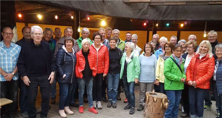 Eine tolle Herbstwanderung erlebten rund 40 Teilnehmerinnen und Teilnehmer.privat